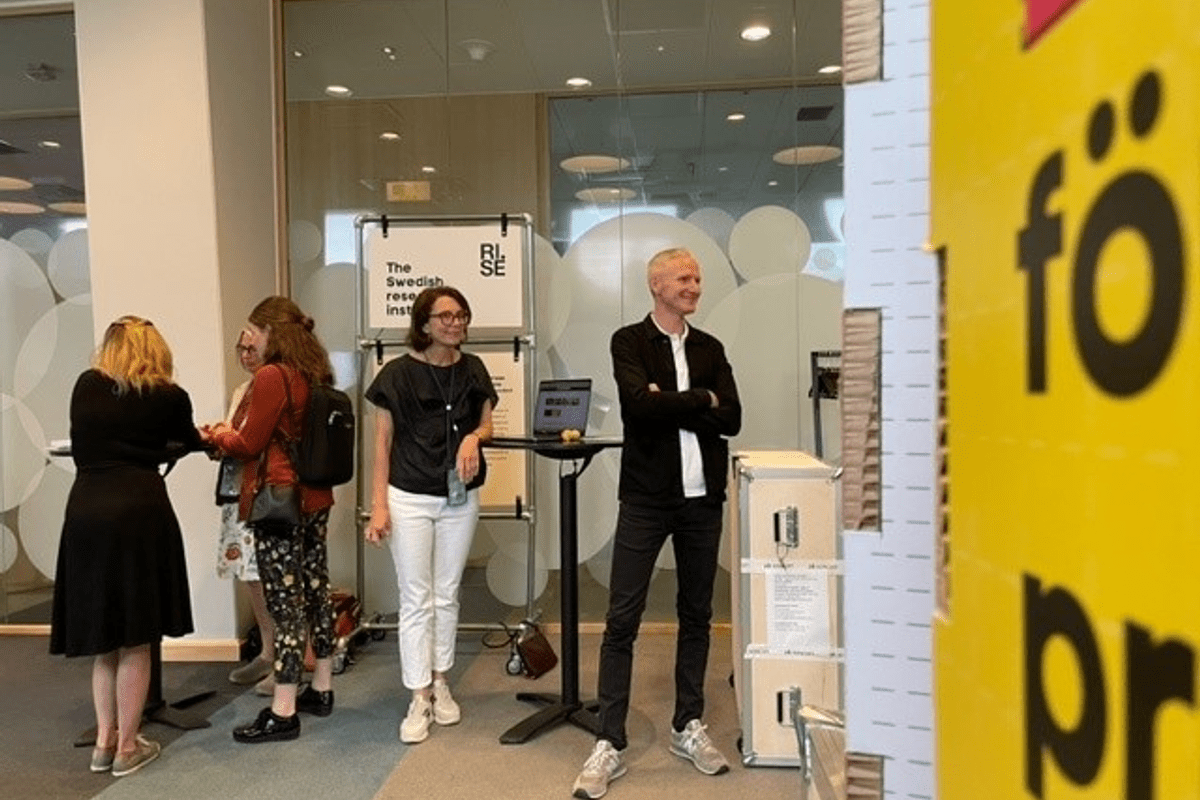 Kollegor på ett RISE-event